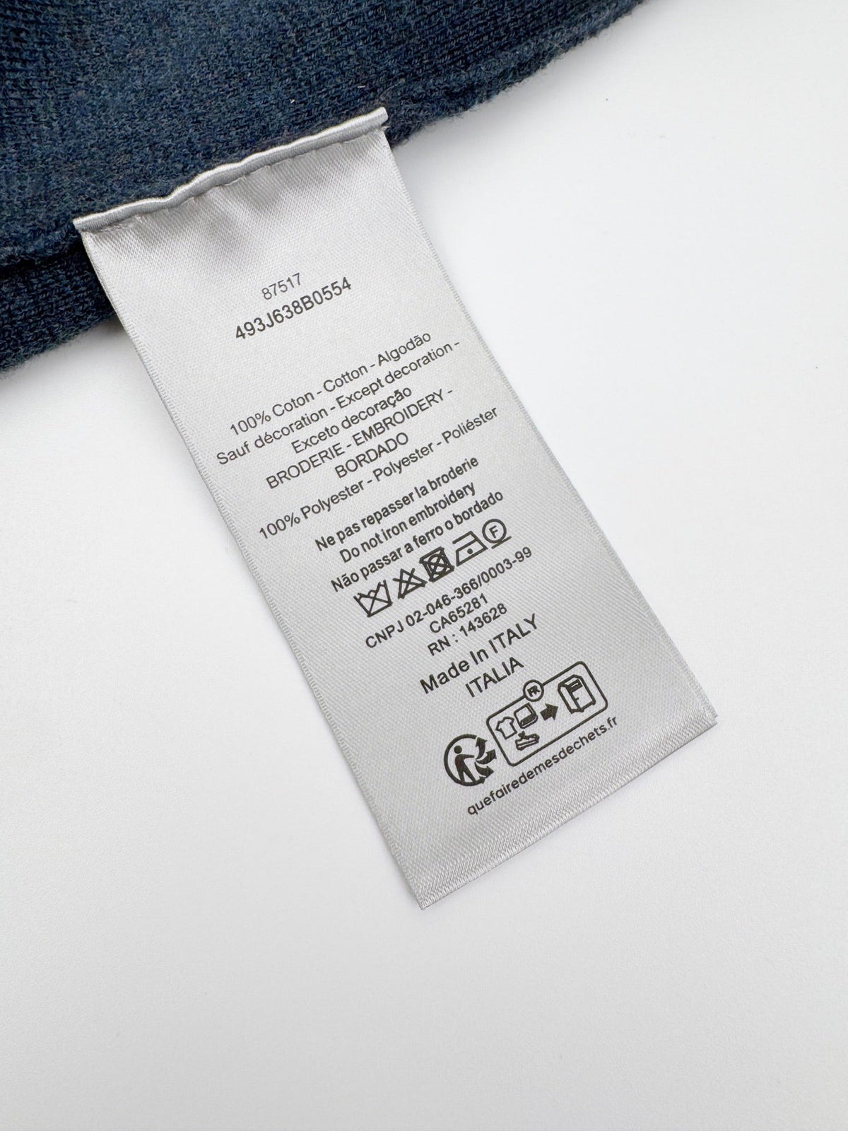 260901 New high-quality machine-woven lustrous wool sweater with fine texture and zipper closure