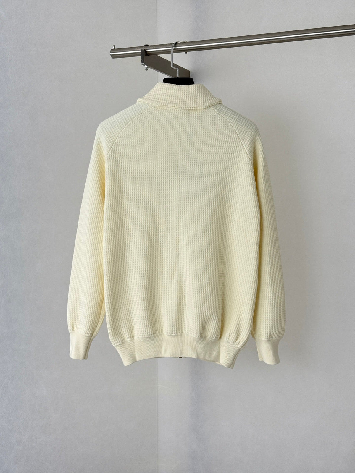 260901 New high-quality leather label logo waffle knit zipper coat