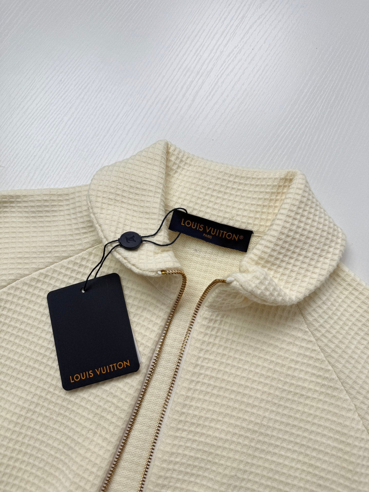 260901 New high-quality leather label logo waffle knit zipper coat