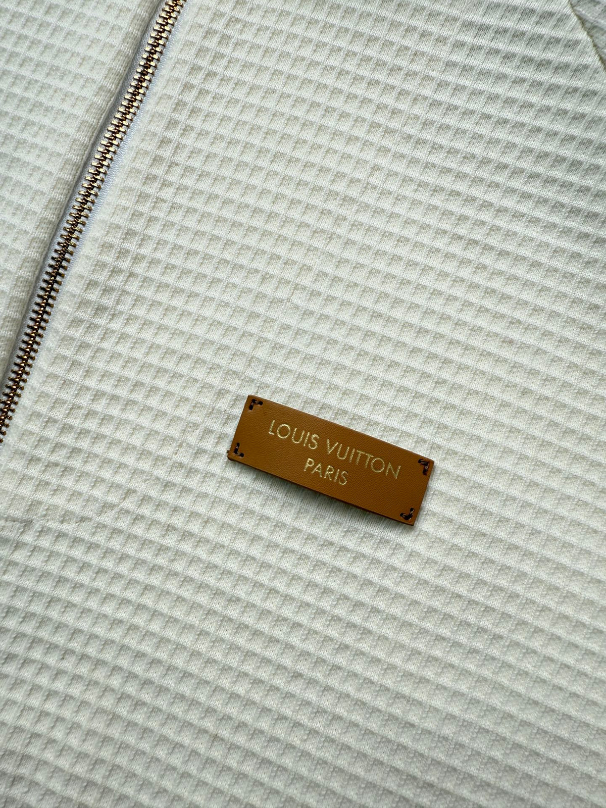 260901 New high-quality leather label logo waffle knit zipper coat