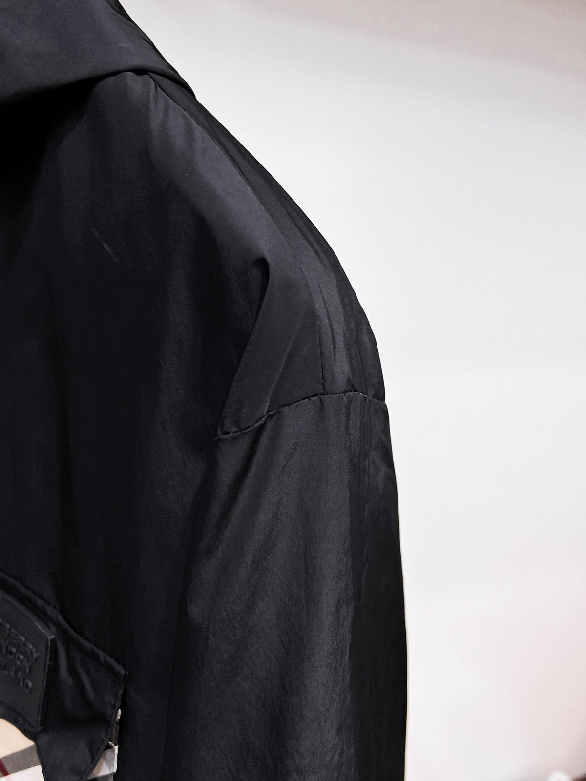 260901 Latest release of top-quality custom-made jacket and trench coat