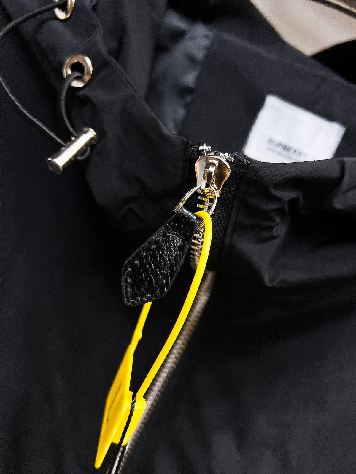 260901 Latest release of top-quality custom-made jacket and trench coat