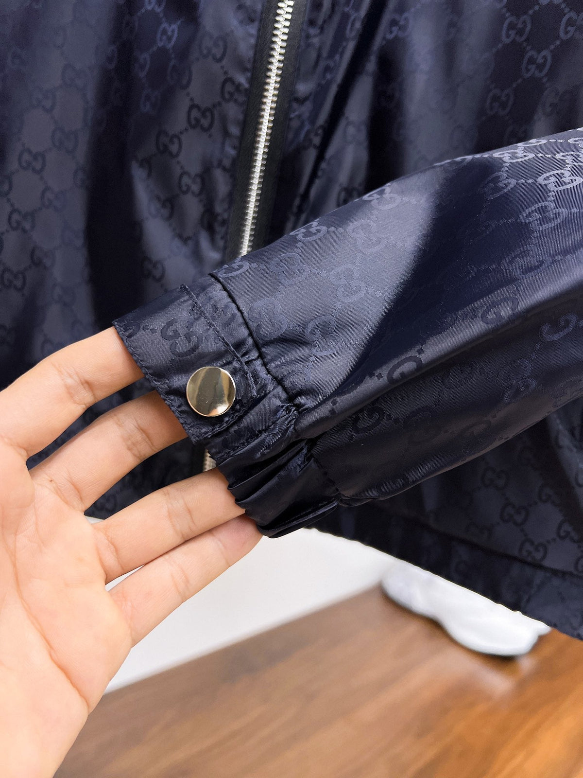 260901 Latest release of top-quality custom-made jacket and trench coat