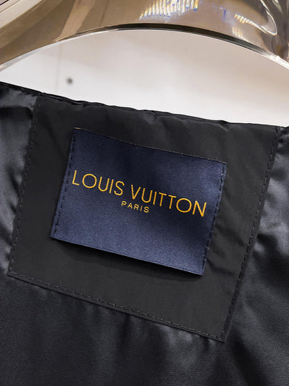 260901 Latest release of top-quality custom-made jacket and trench coat