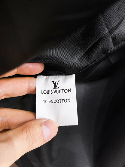 260901 Latest release of top-quality custom-made jacket and trench coat