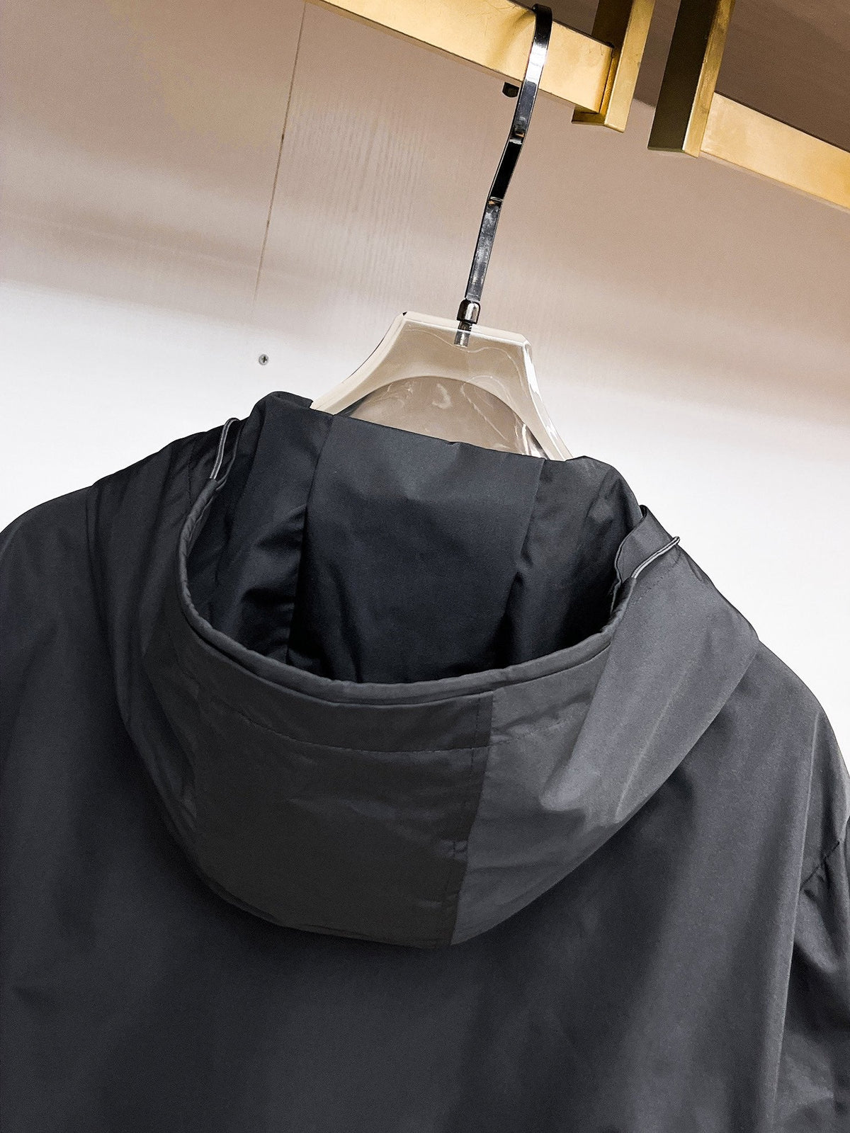260901 Latest release of top-quality custom-made jacket and trench coat