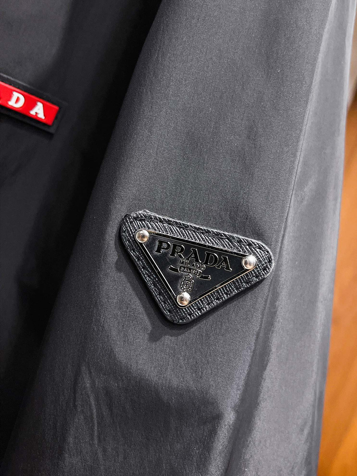 260901 Latest release of top-quality custom-made jacket and trench coat