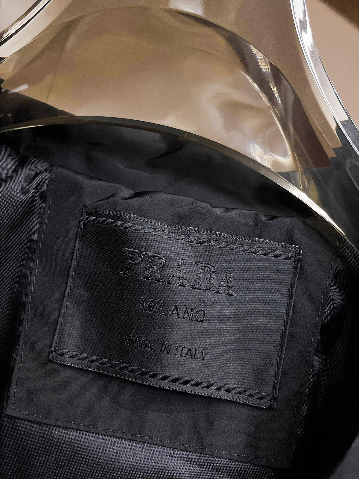 260901 Latest release of top-quality custom-made jacket and trench coat