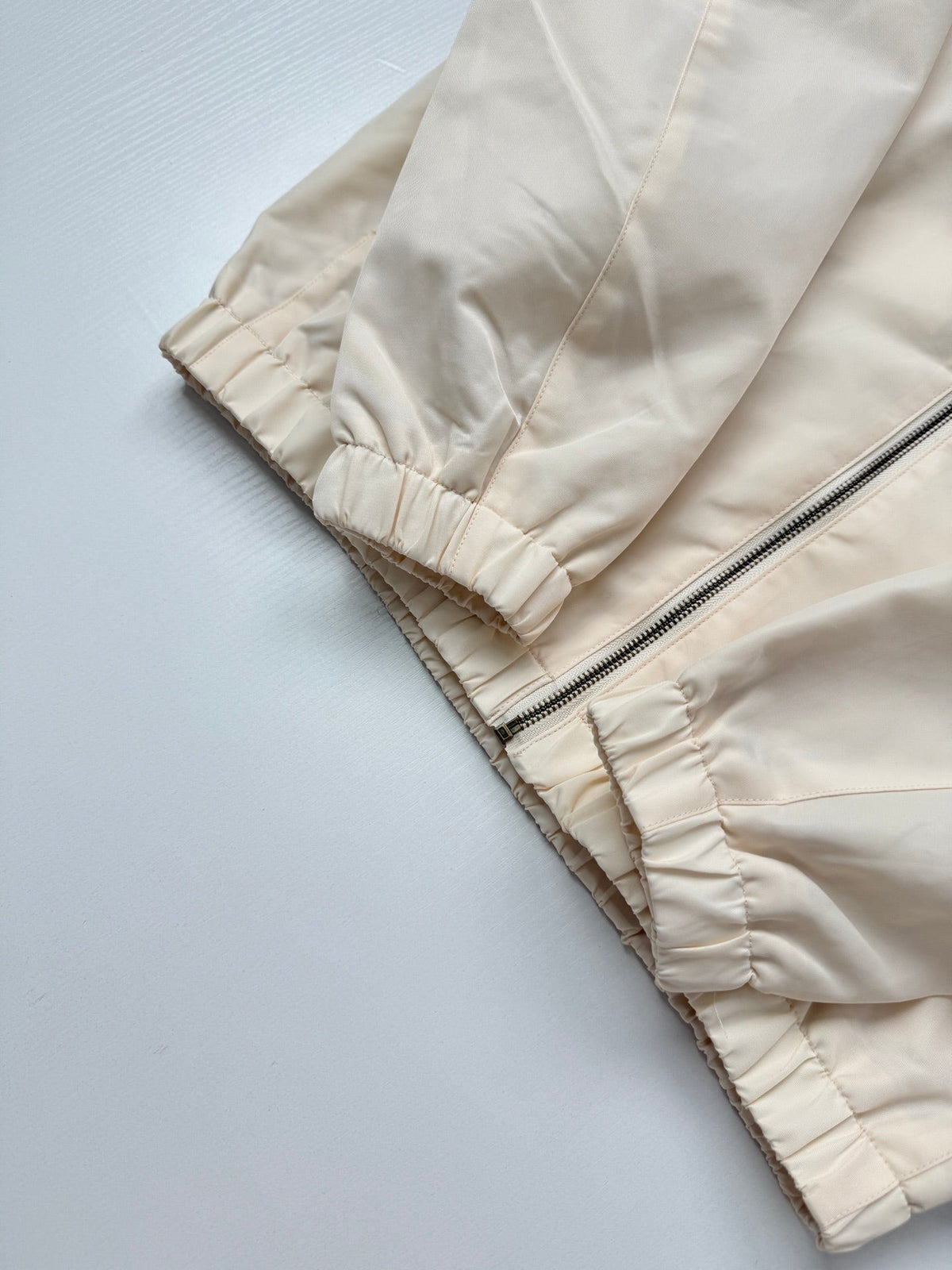 260910 New high-quality gold-stamped leather collared trainer jacket