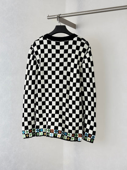 260910 New high-quality black and white checkered heavy-duty color-silk embroidered knitted cardigan
