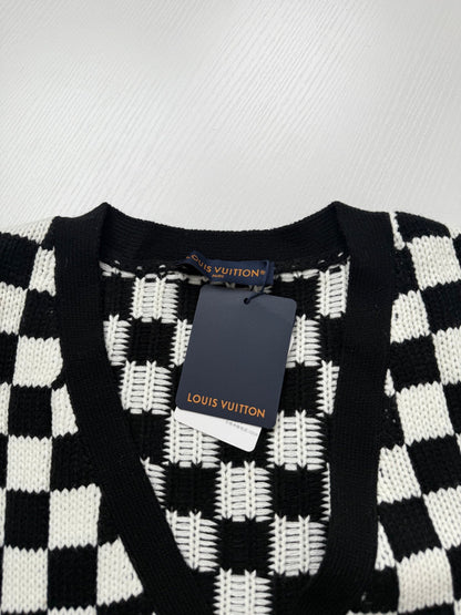 260910 New high-quality black and white checkered heavy-duty color-silk embroidered knitted cardigan