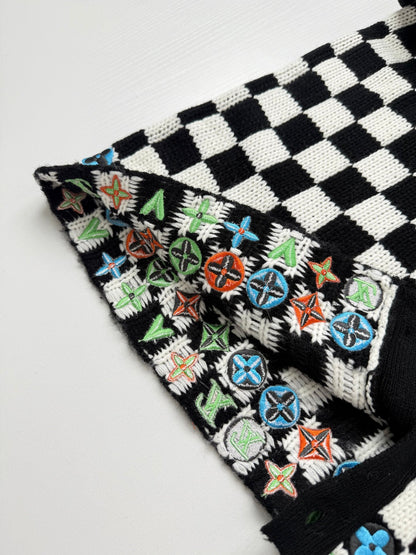 260910 New high-quality black and white checkered heavy-duty color-silk embroidered knitted cardigan
