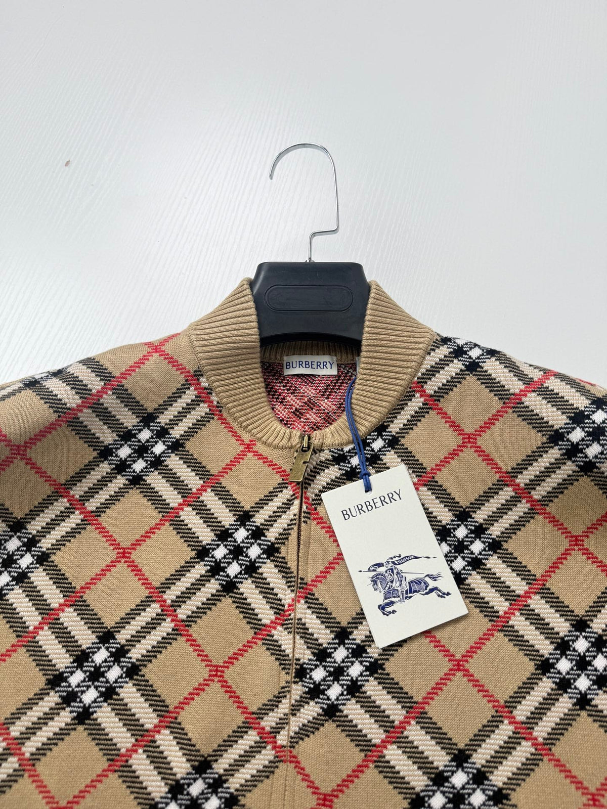 260910 New high-quality checked baseball-style knitted zipper coat with stripes
