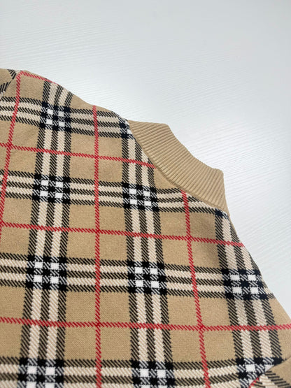260910 New high-quality checked baseball-style knitted zipper coat with stripes