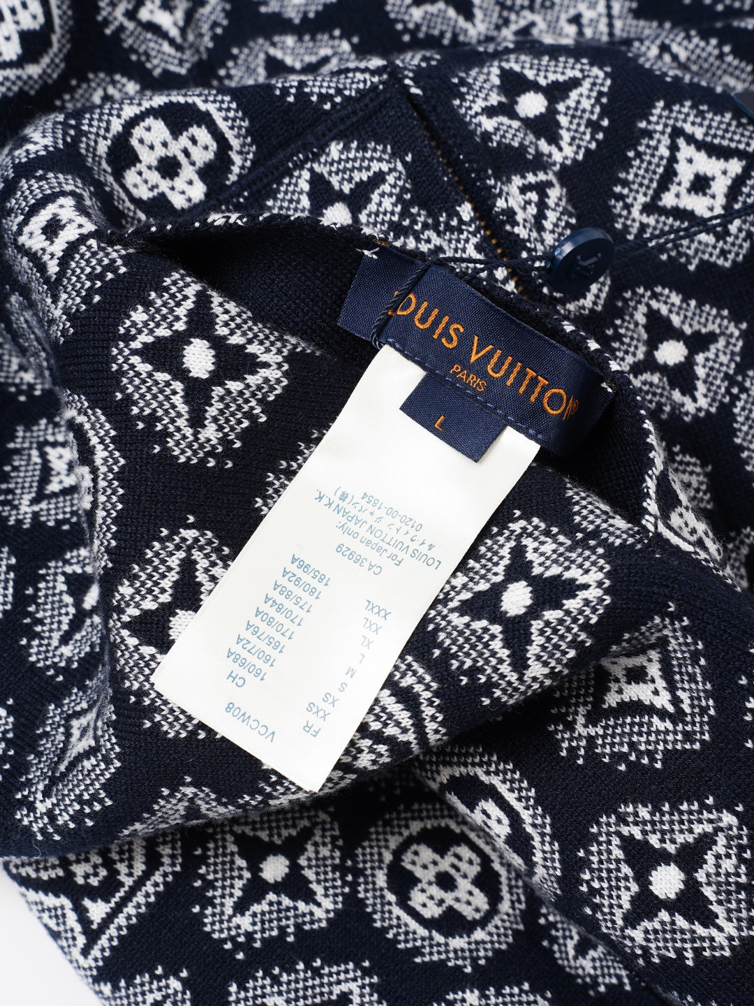 260910 New high-quality cashmere cardigan, reversible design, with zipper closure, knitted fabric outer layer