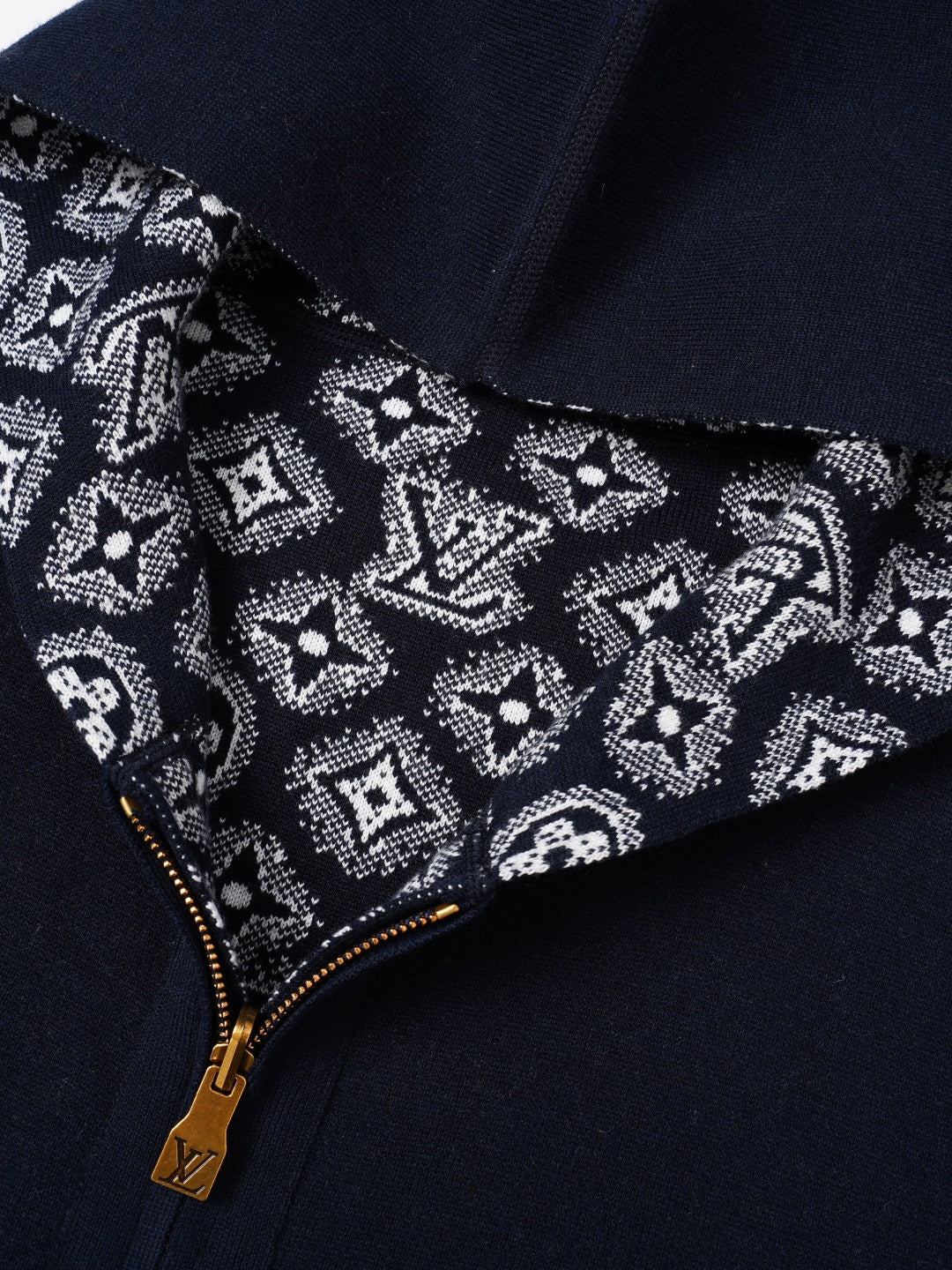 260910 New high-quality cashmere cardigan, reversible design, with zipper closure, knitted fabric outer layer