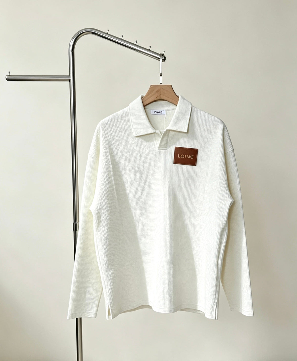 260910 New high-quality long-sleeved polo shirt with a pleated collar and a classic design
