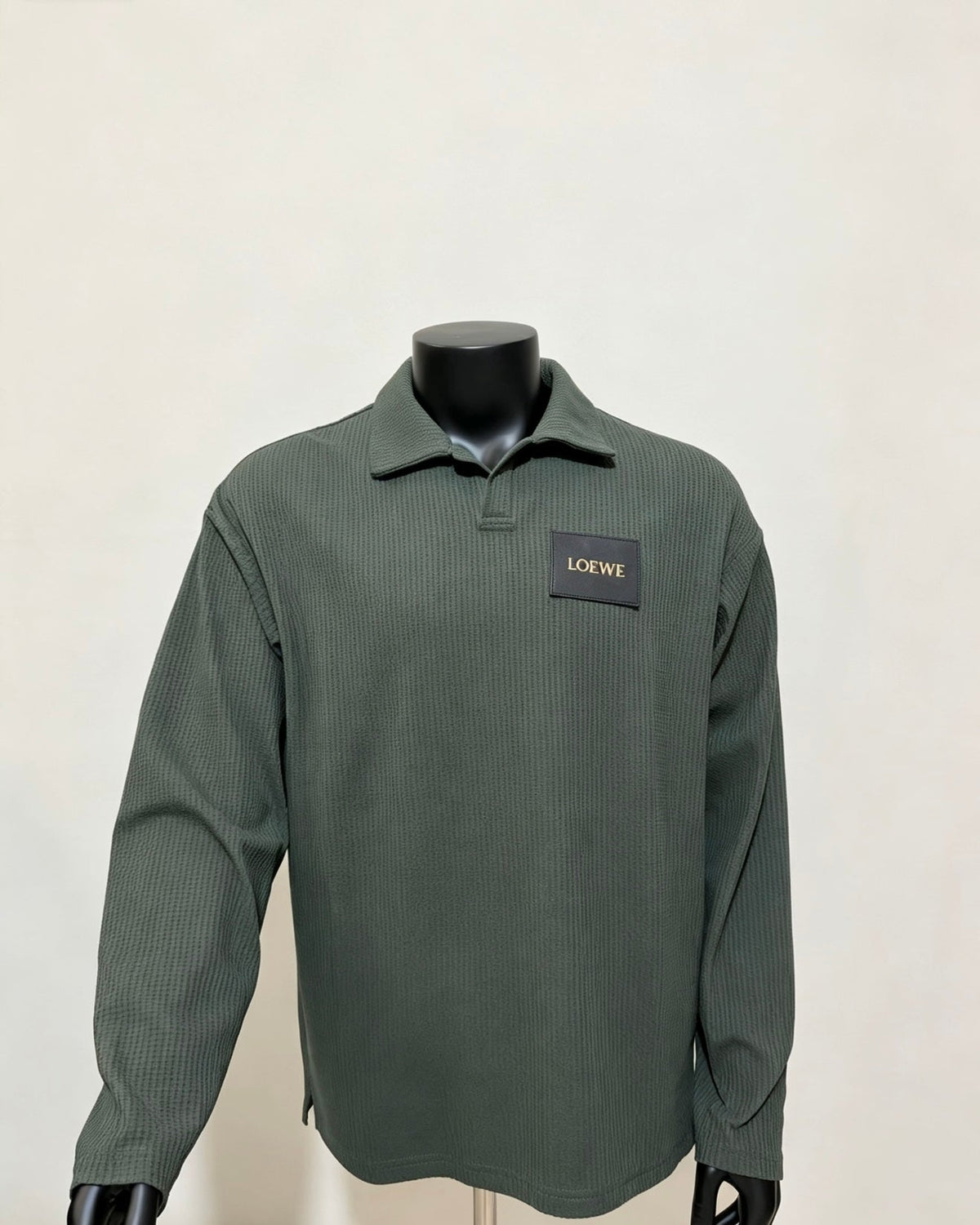 260910 New high-quality long-sleeved polo shirt with a pleated collar and a classic design