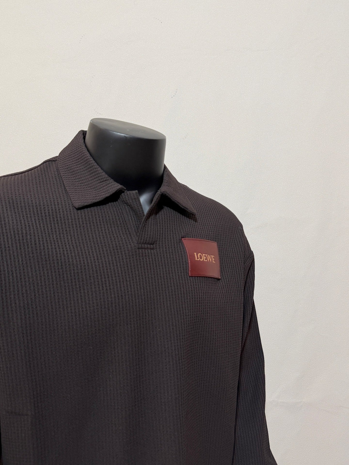 260910 New high-quality long-sleeved polo shirt with a pleated collar and a classic design