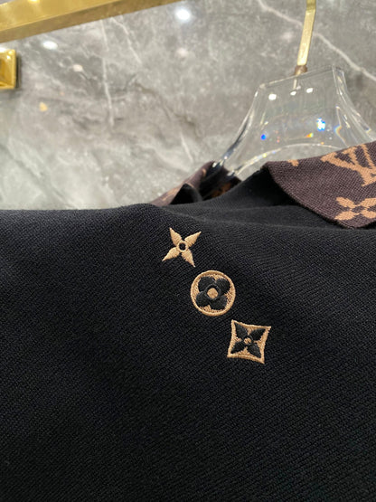 260910 New high-quality wool sweater with a chic placket design and a polo-style collar.