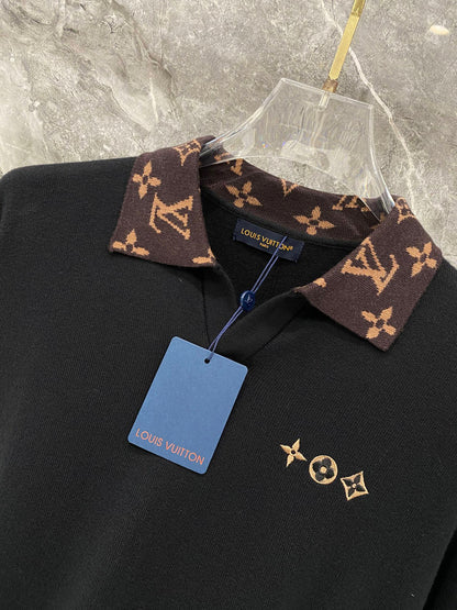 260910 New high-quality wool sweater with a chic placket design and a polo-style collar.
