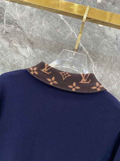 260910 New high-quality wool sweater with a chic placket design and a polo-style collar.