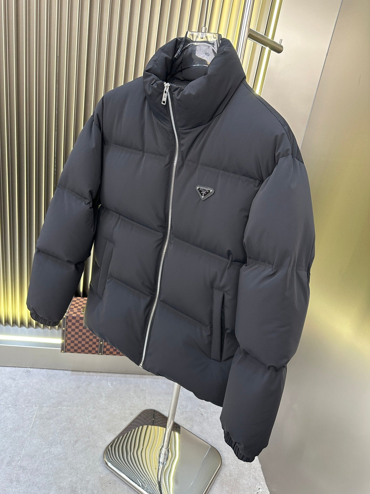 260910 New top-quality classic simple filling white duck down insulation cold-resistant down jacket