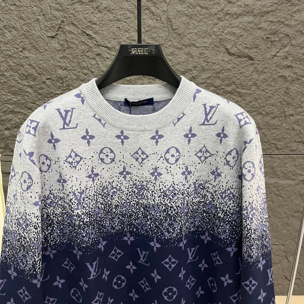 260917 New high-quality jacquard printed multi-layer gradient design felt sweater