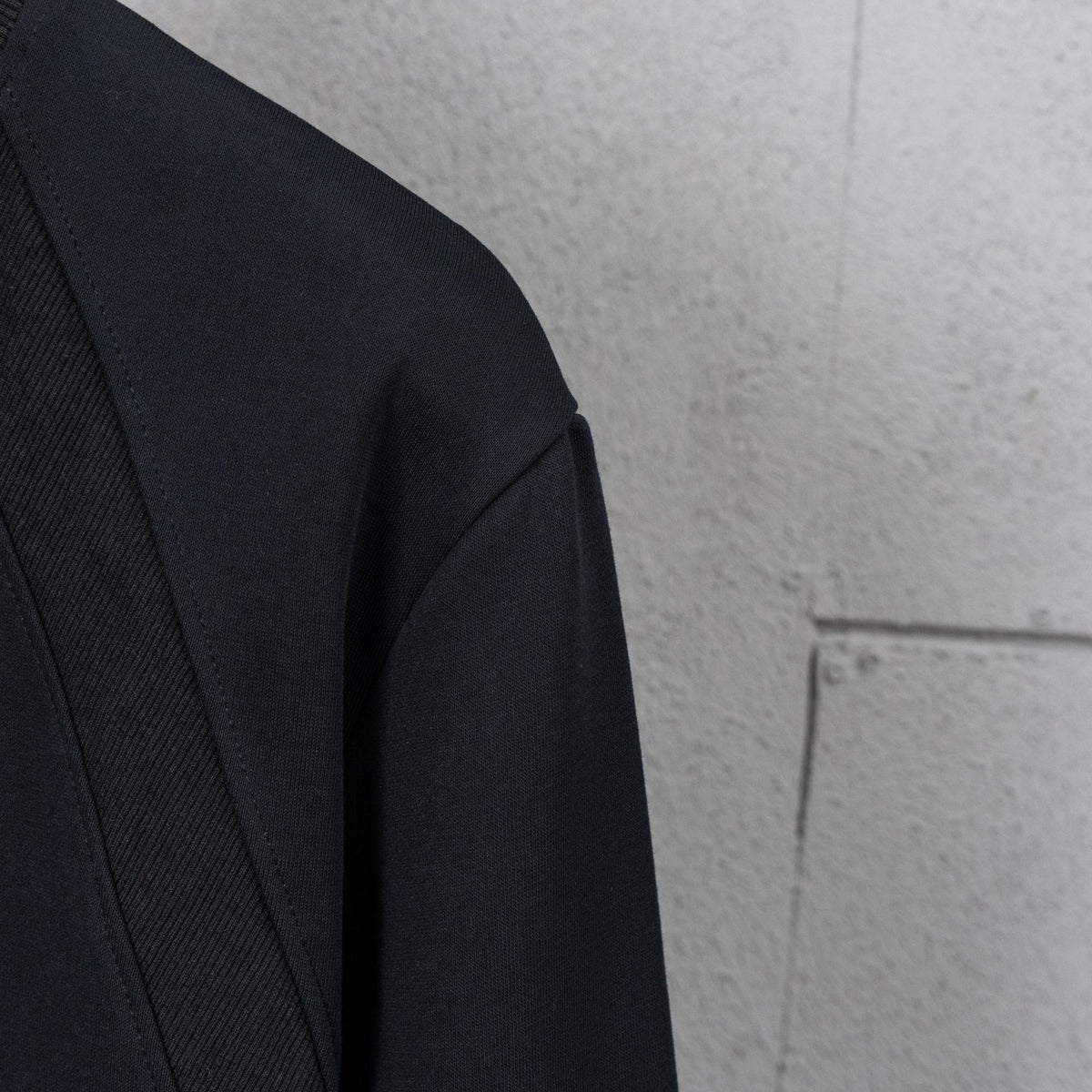 260917 New high-quality, simple and casual long-sleeved base layer shirt