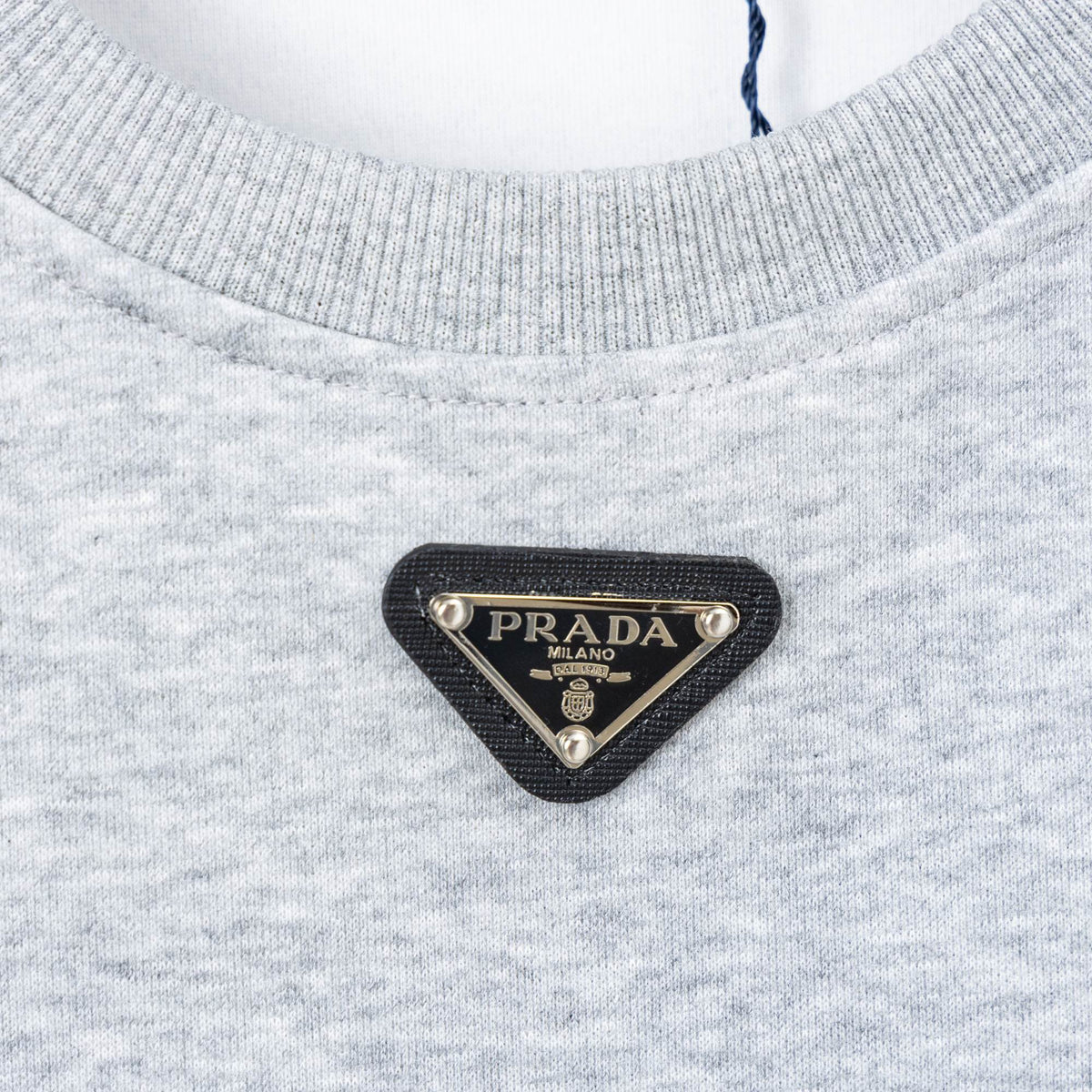 260917 New high-quality, simple and casual long-sleeved base layer shirt