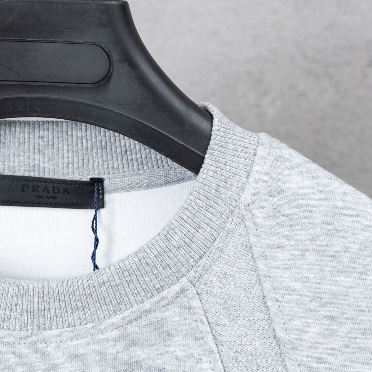 260917 New high-quality, simple and casual long-sleeved base layer shirt