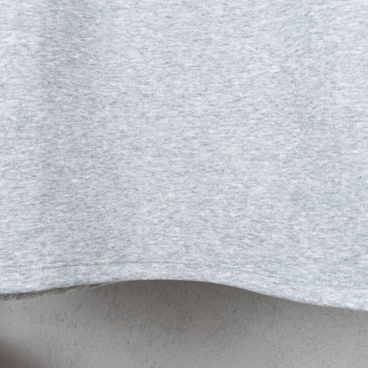 260917 New high-quality, simple and casual long-sleeved base layer shirt