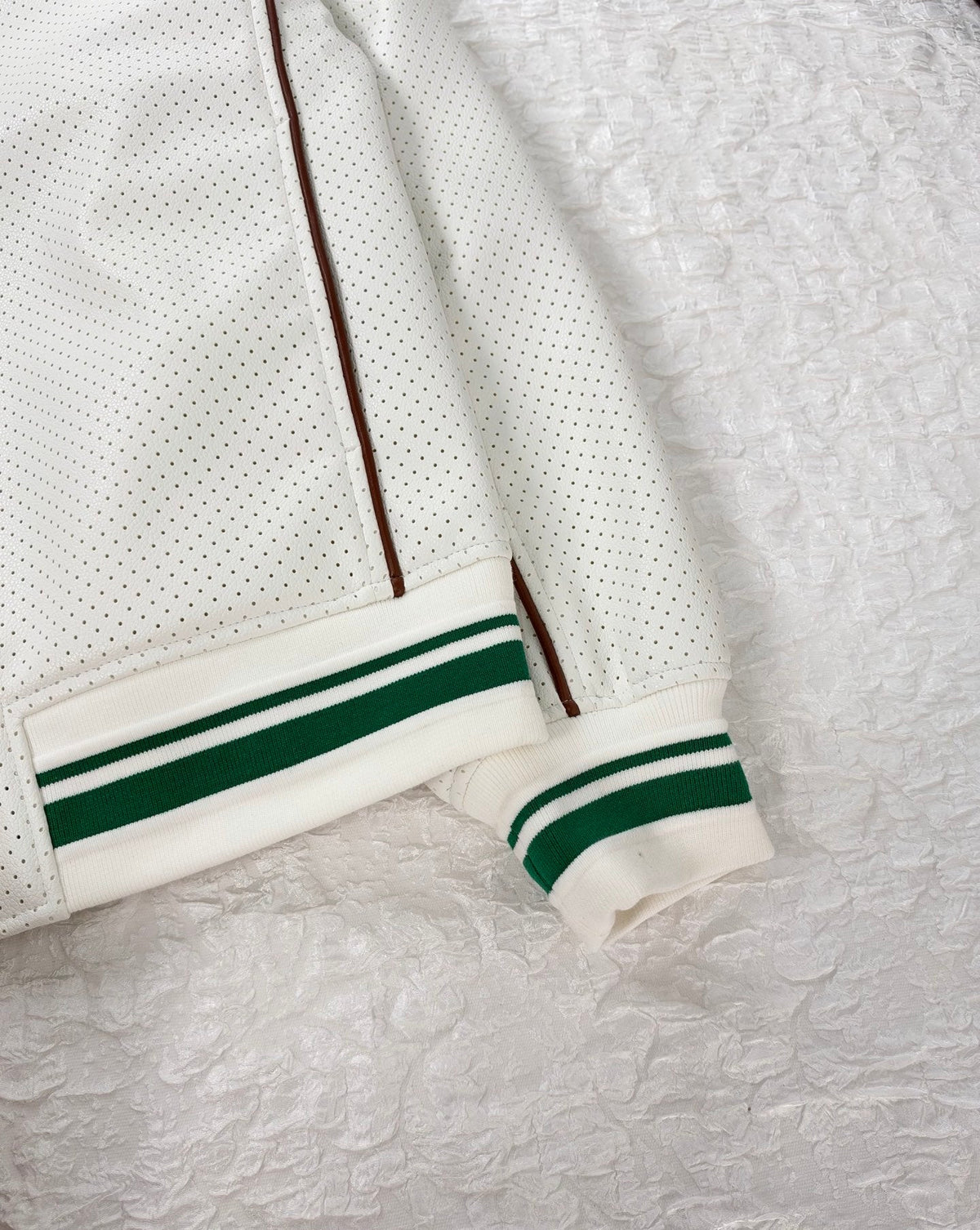 260928 New high-quality textured perforated uniform design jacket