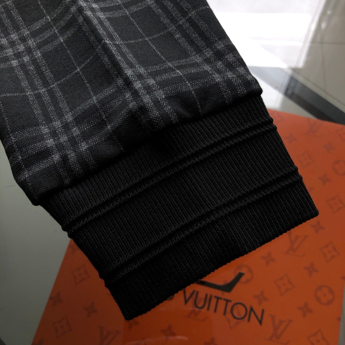 260928 New high-quality checked-pattern casual hoodie shirt