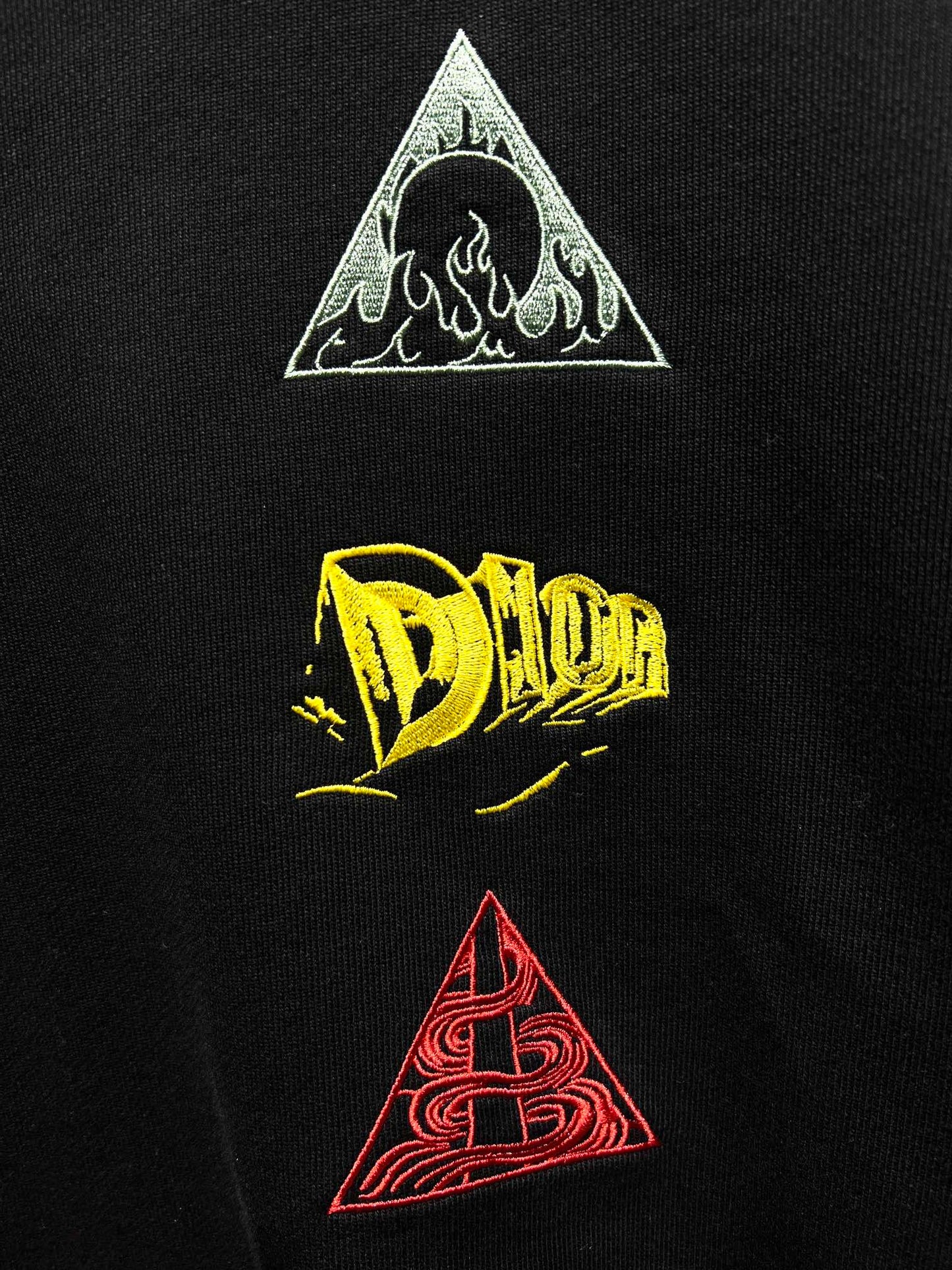 Triangle Embroidered Sweatshirt