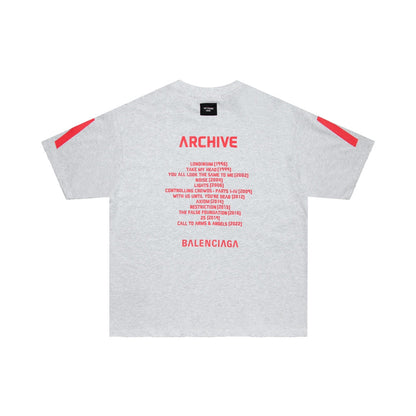 T-shirt oversized in light grey/red